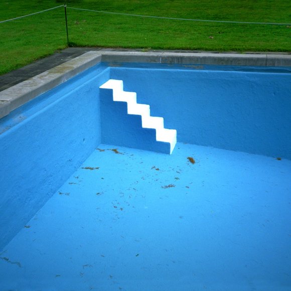 Empty Pool Canvas Reproduction - Picture 1 of 1